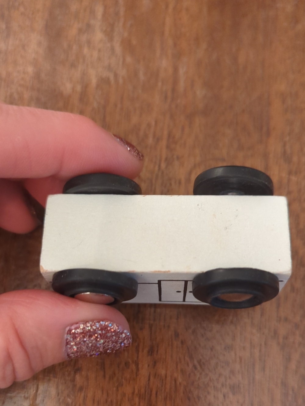 Thomas The Tank Engine Rescue Ambulance - Picture 5 of 7